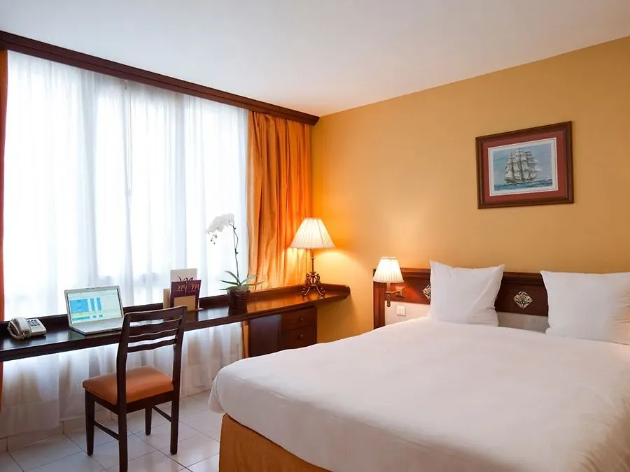 ***  Hotel Novus Plaza Hodelpa à Saint-Domingue République dominicaine